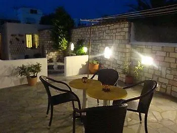 Vassiliki Pensionat 3*